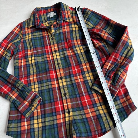 LL Bean Slightly Fitted Scotch Multicolored Plaid Flannel Shirt - Picture 4 of 7